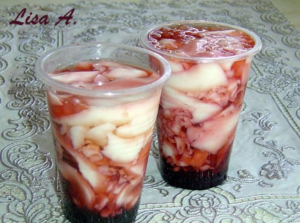 Strawberry taho